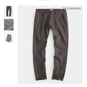 STRAIGHT FIT 5-POCKET CHINO IN DARK GRANITE 33/32. Great condition 

TODD SNYDER